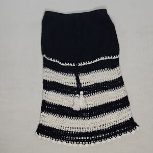Boston Proper Black and white crochet long Beach Skirt 28